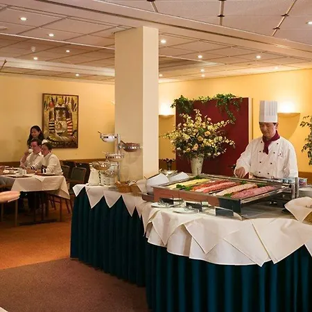 Golden Tulip De' Medici Bruggy