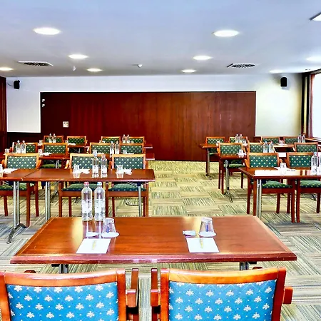 Golden Tulip De' Medici 4*